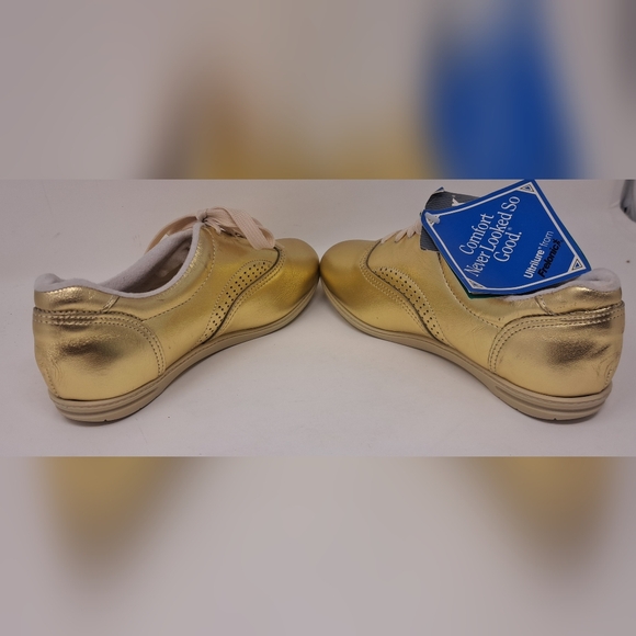 NWT Daniel Green Women's Comfort Sneakers Shoes Lace Up Dri-lex 90s Y2K 6 US - Picture 5 of 16